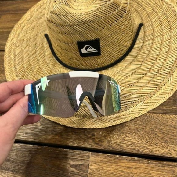 Miami nights polarized sunglasses. New!! Reflective colour. Padded nose. - Picture 2 of 10